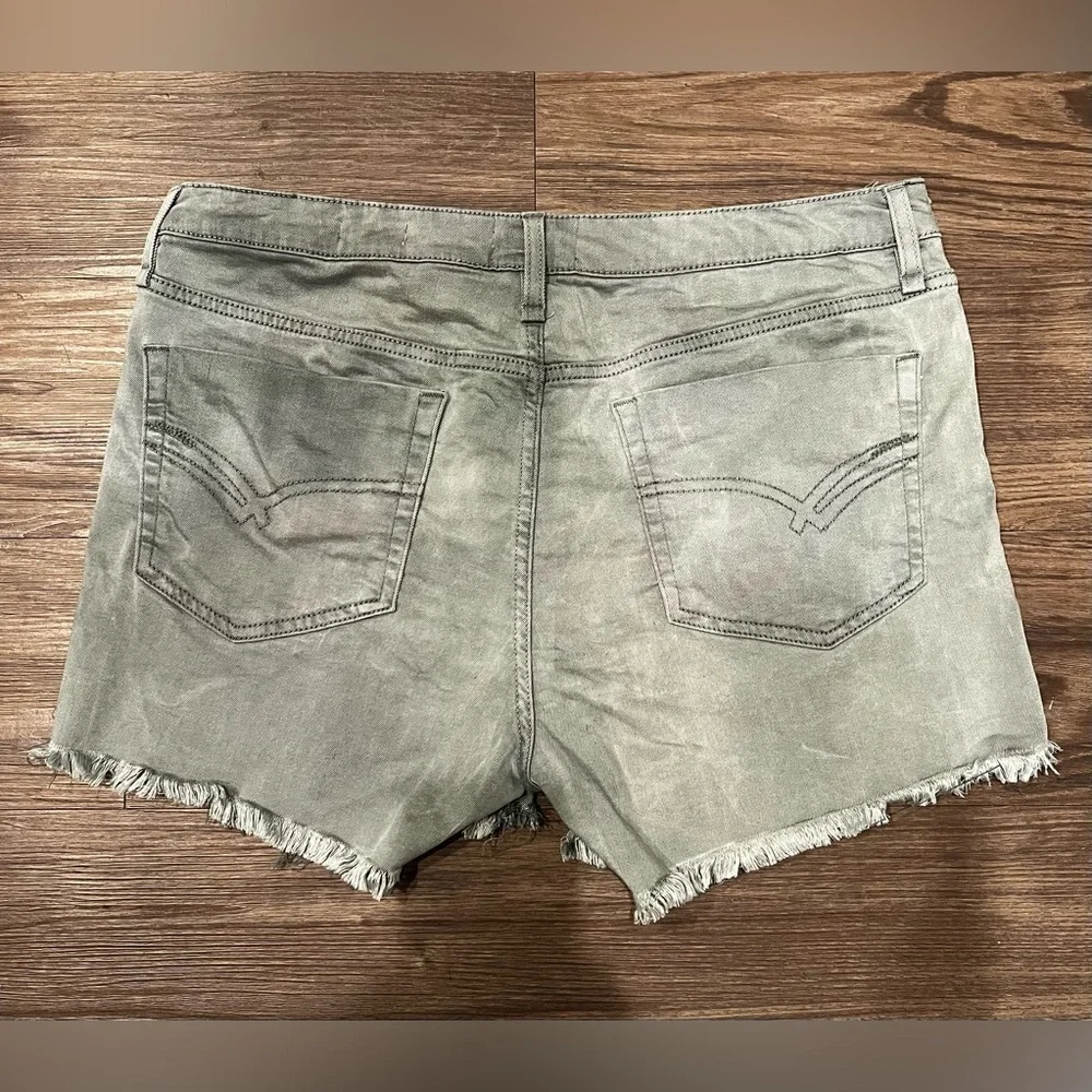 William Rast denim Shorts size 31 - Picture 2 of 4